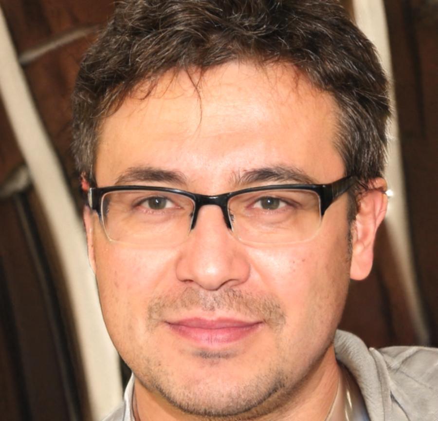 Program Director Raj Mehta